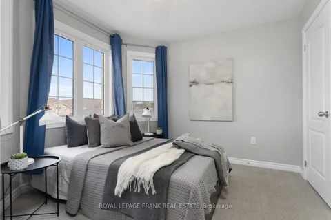 14 Manchester Court, ON K0L 1Y0