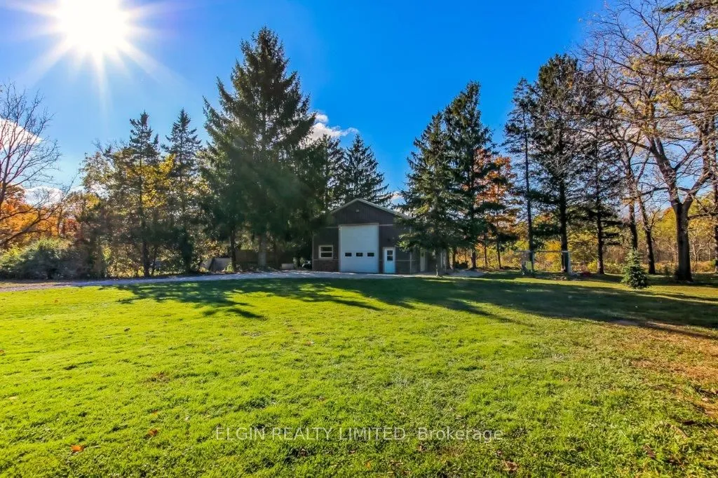 16 North Valerie Street, ON N5R 1A6