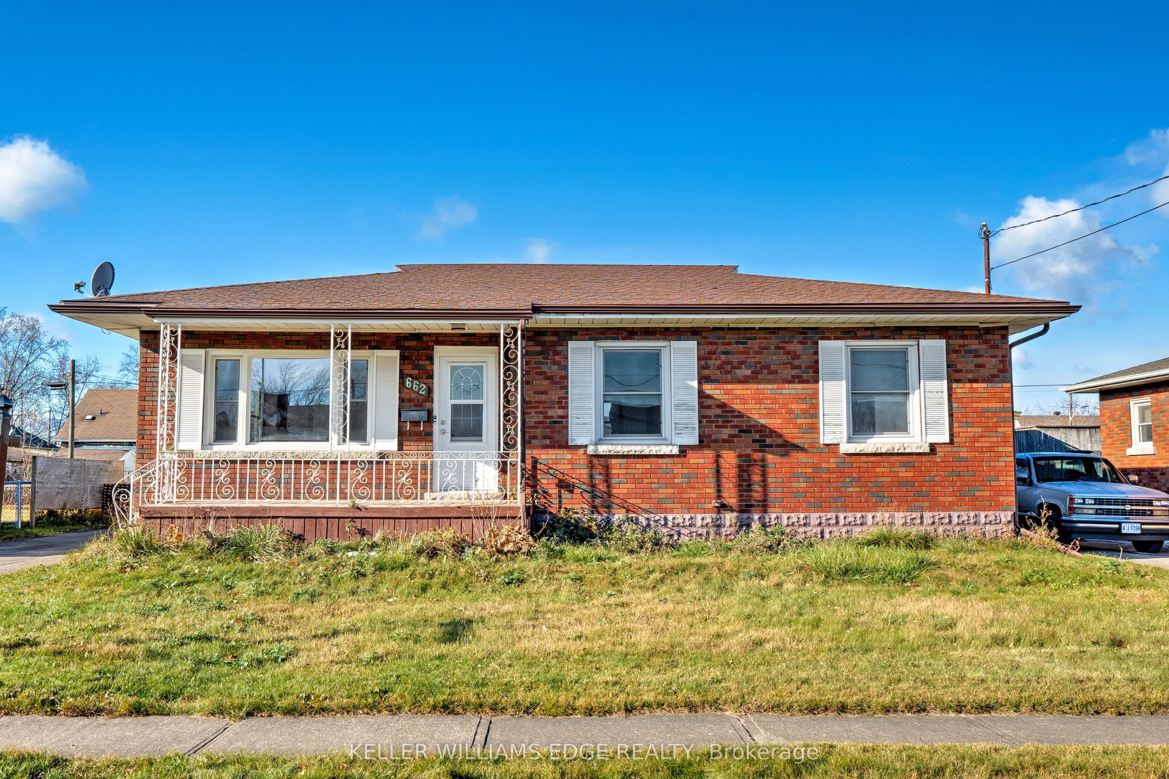 662 Harriet Street, ON L3B 2J3