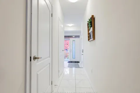 166 Deerpath Drive, ON N1K 0E2