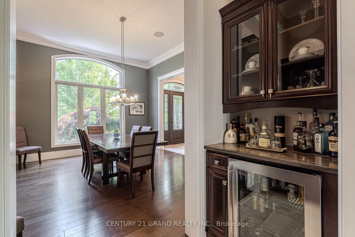 29 Wallace Court, ON N3T 5L7