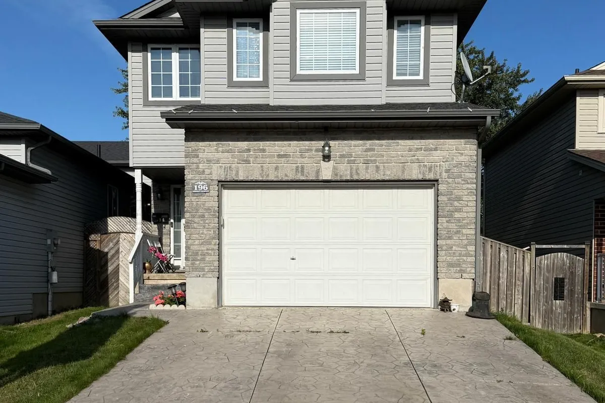 196 CRIMSON Crescent, ON N5W 6G1