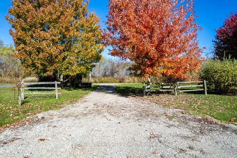 4 Dearden Lane, ON N1A 2W6