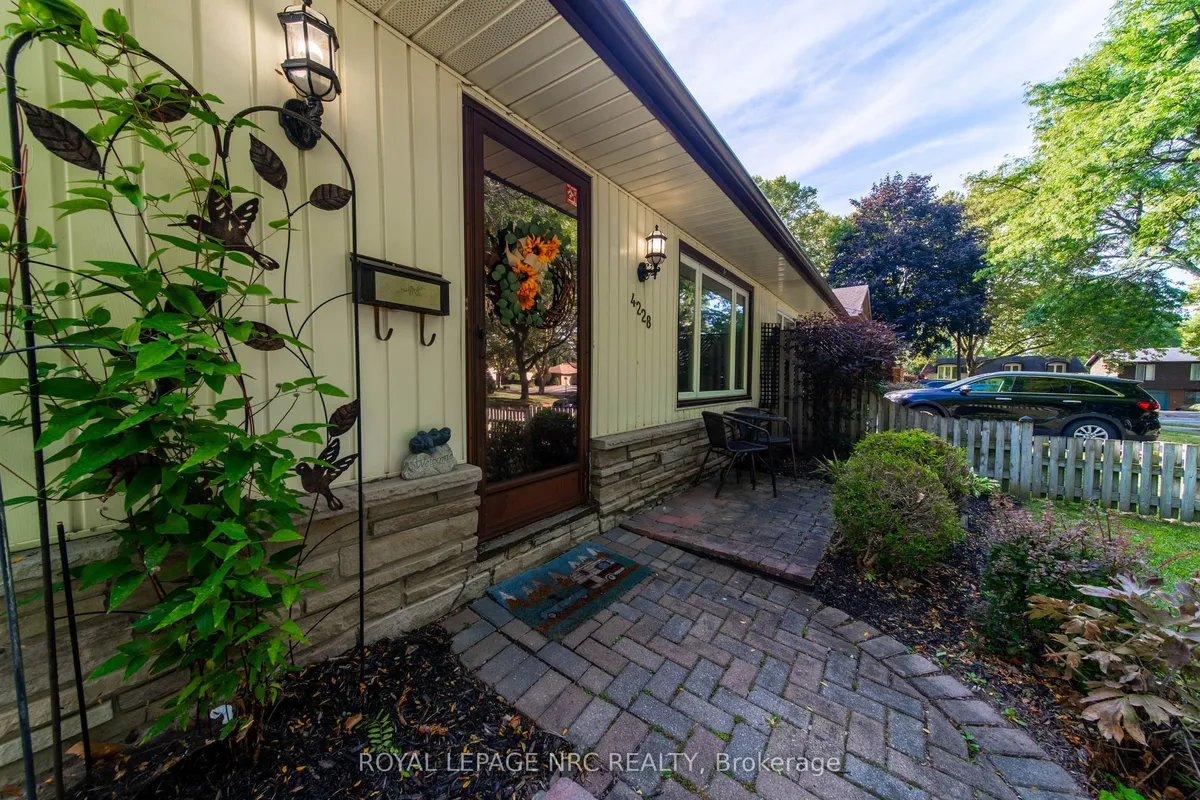 4228 York Drive, ON L2E 6Y4