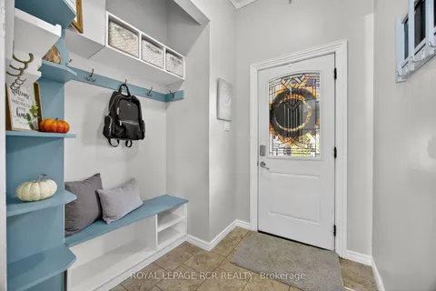 511 Pineview Gardens, ON L0N 1S2