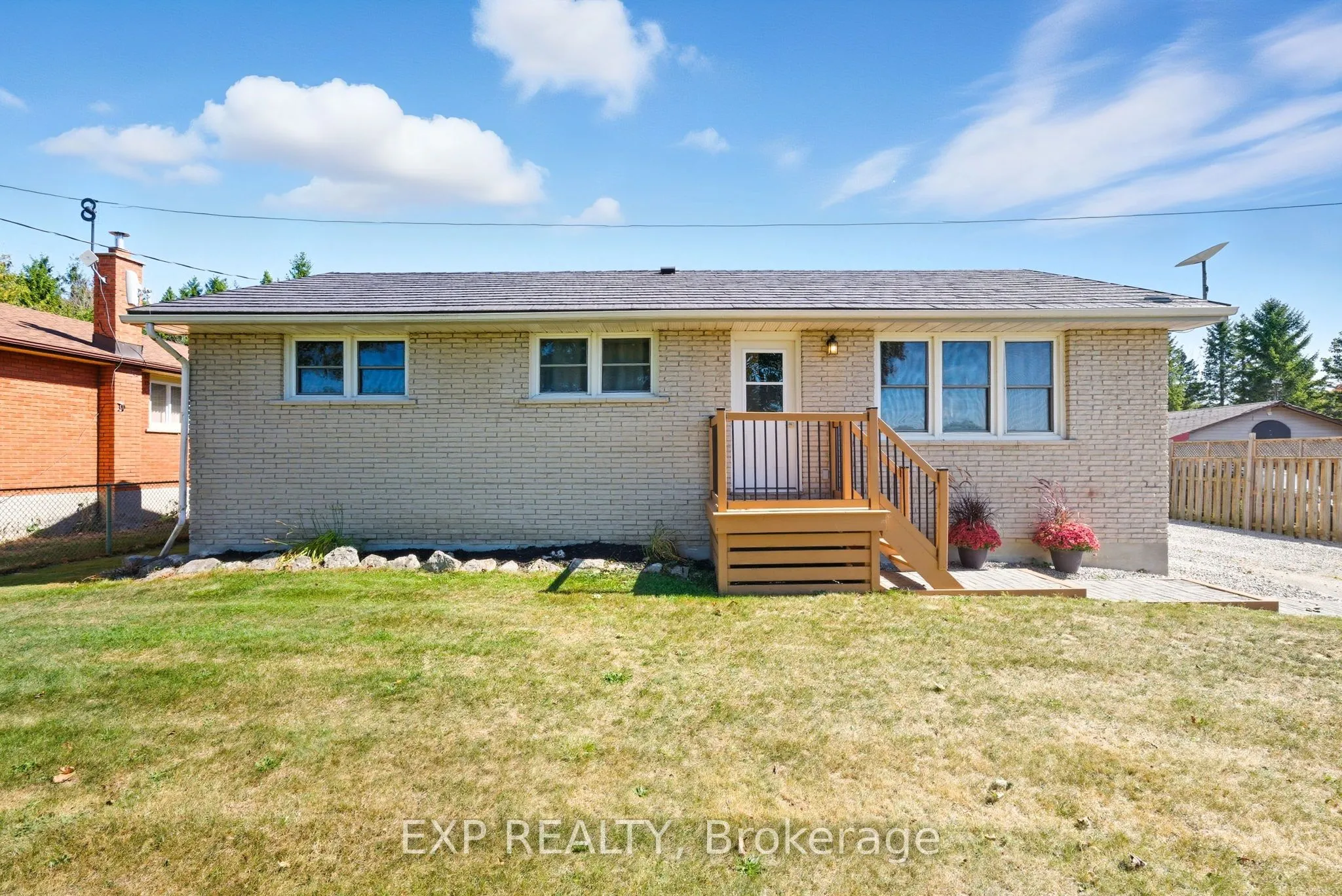 1515 Pentecostal Road, ON K9A 4J8