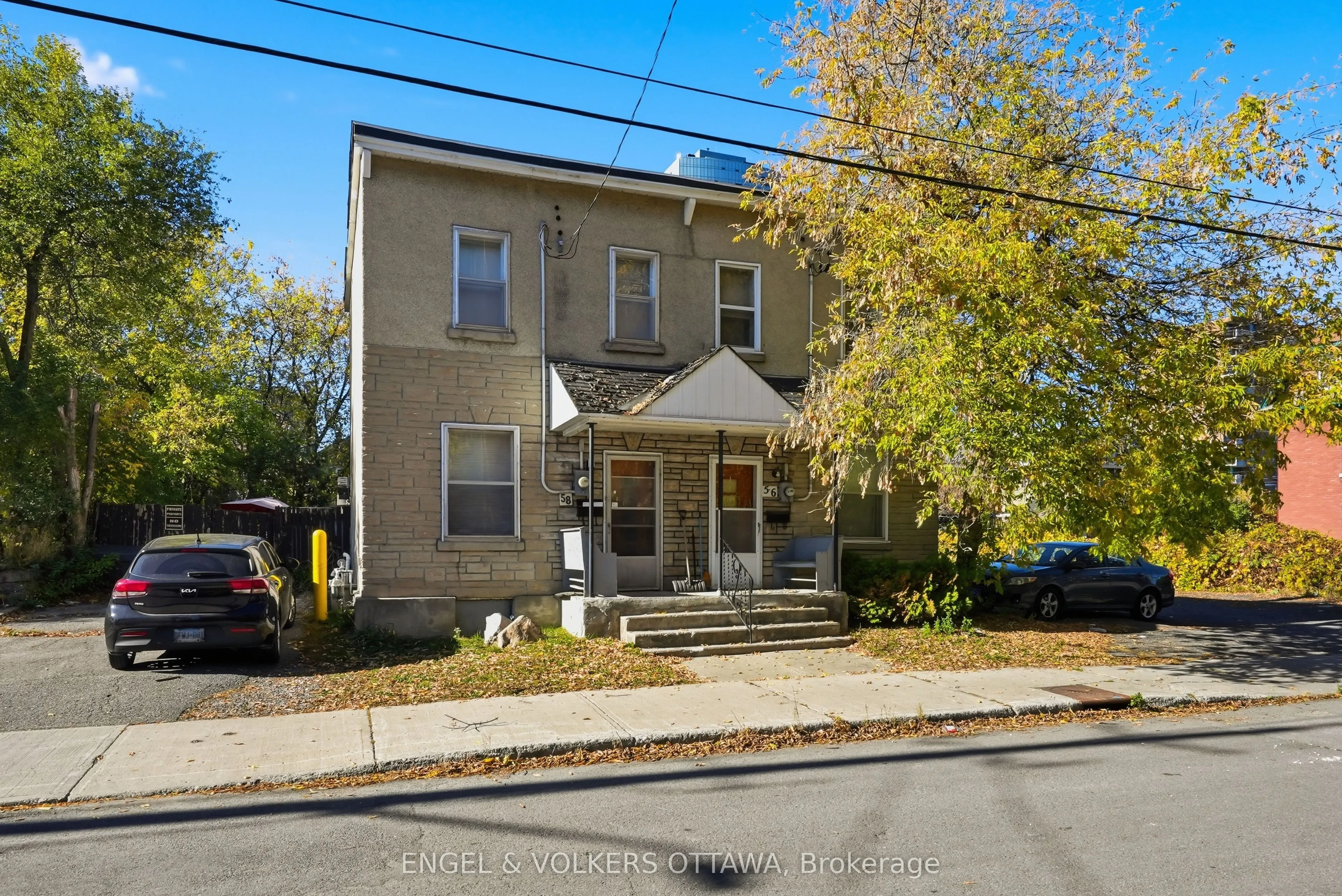 56-58 Carruthers Avenue, ON K1Y 1N2