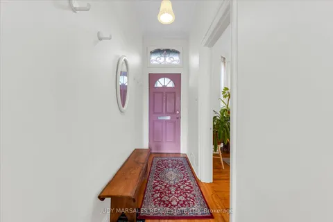 158 Wilson Street, ON L8R 1E2