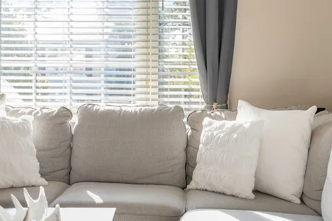 25 Faraday Gardens, ON K8P 5J5