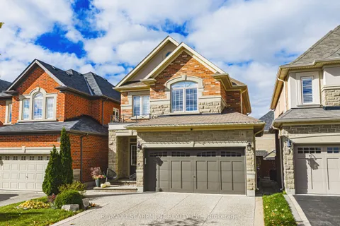 8 Matteo Trail, ON L9B 0E8