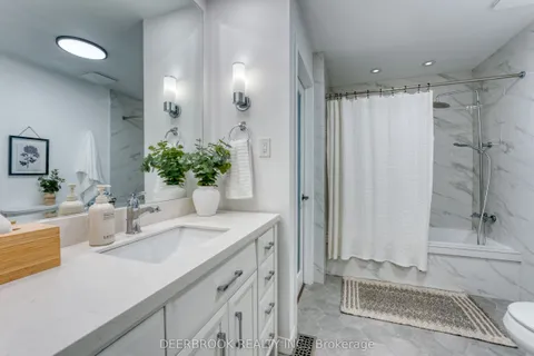 4335 St. Clair Avenue, ON N9H 2N3