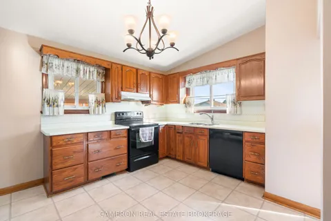 241 Sunnyside Avenue, ON K6H 3E2