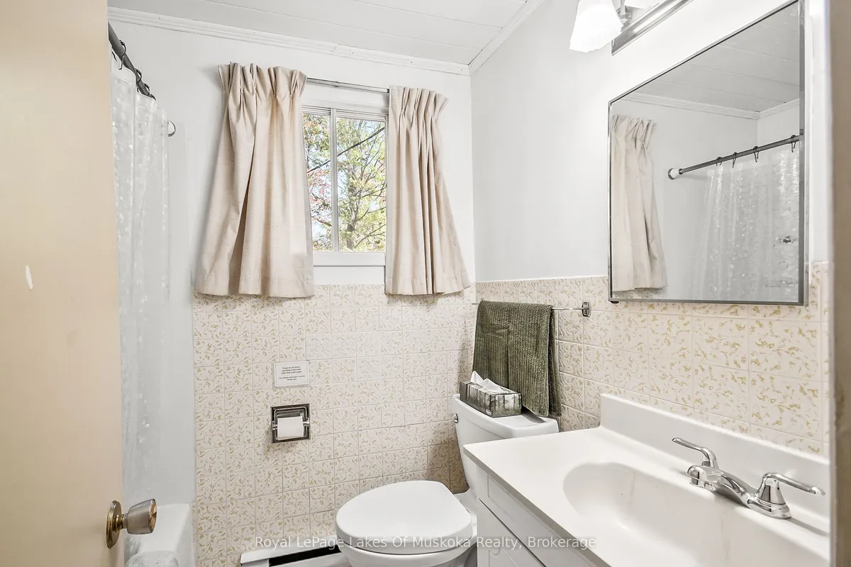 1031 Bowyers Beach Road, ON P1L 1W8