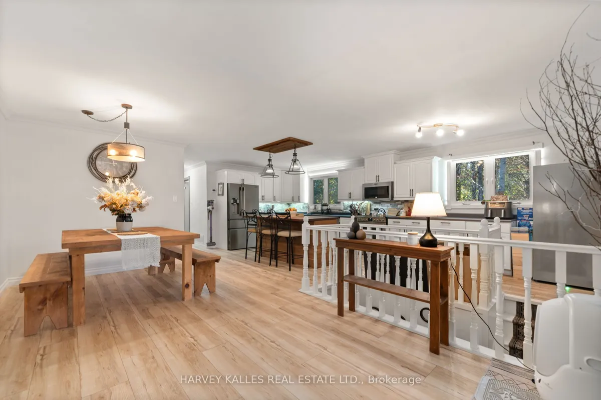 12130 Loyalist Parkway, ON K0K 2T0