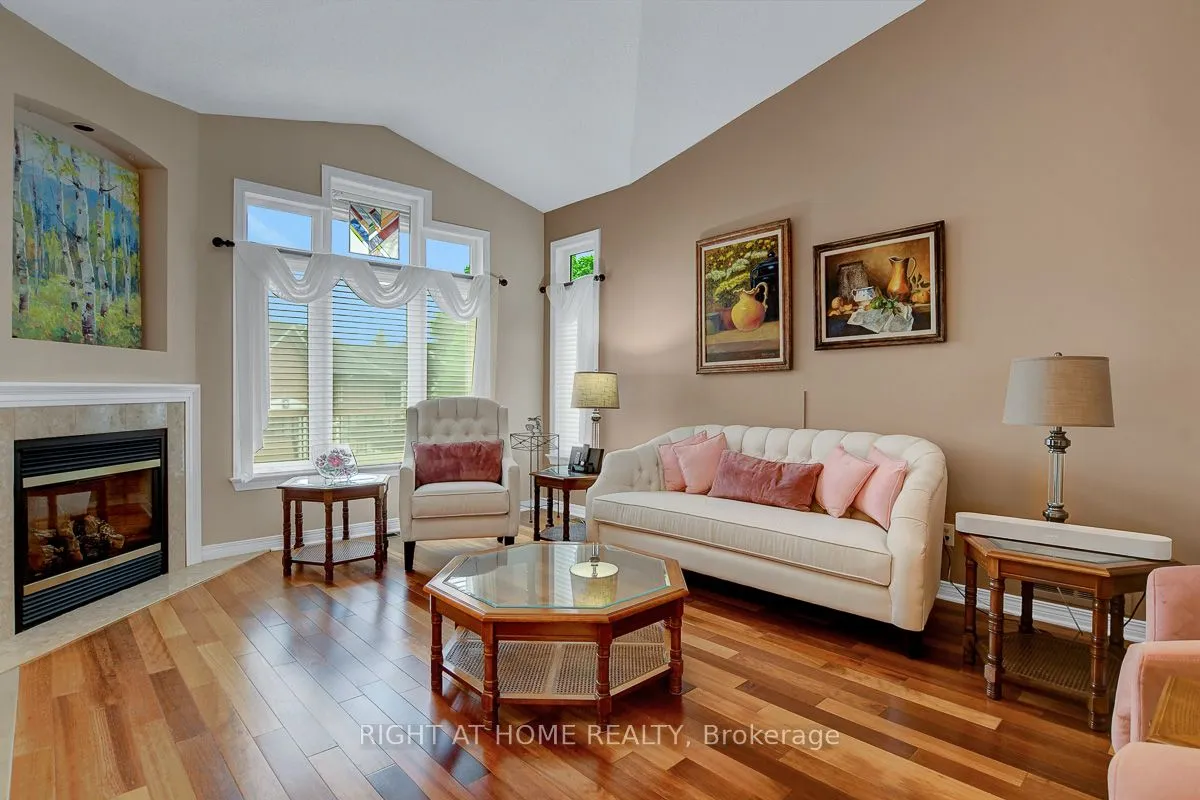 36 Sable Run Drive, ON K2S 1W8