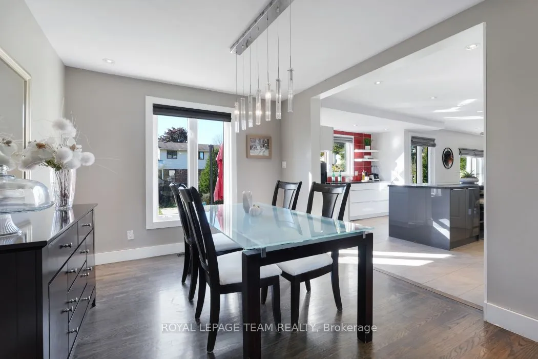 28 Holitman Drive, ON K2J 2A9