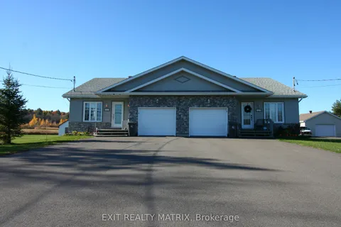 3532-3534 Front Road, ON K6A 2R2