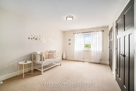 670 Parade Drive, ON K2S 0Z2