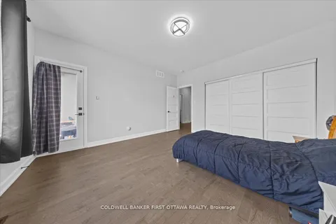 560 QUEEN MARY Street, ON K1K 1W1