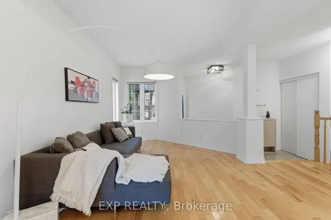 16 North Harrow Drive, ON K2J 4V7