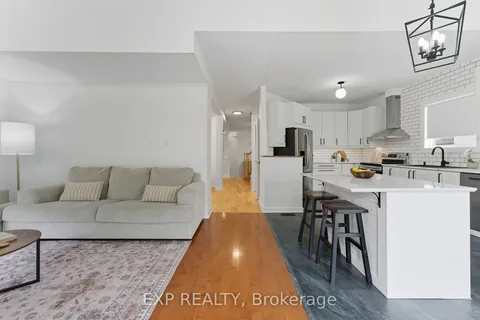 16 North Harrow Drive, ON K2J 4V7