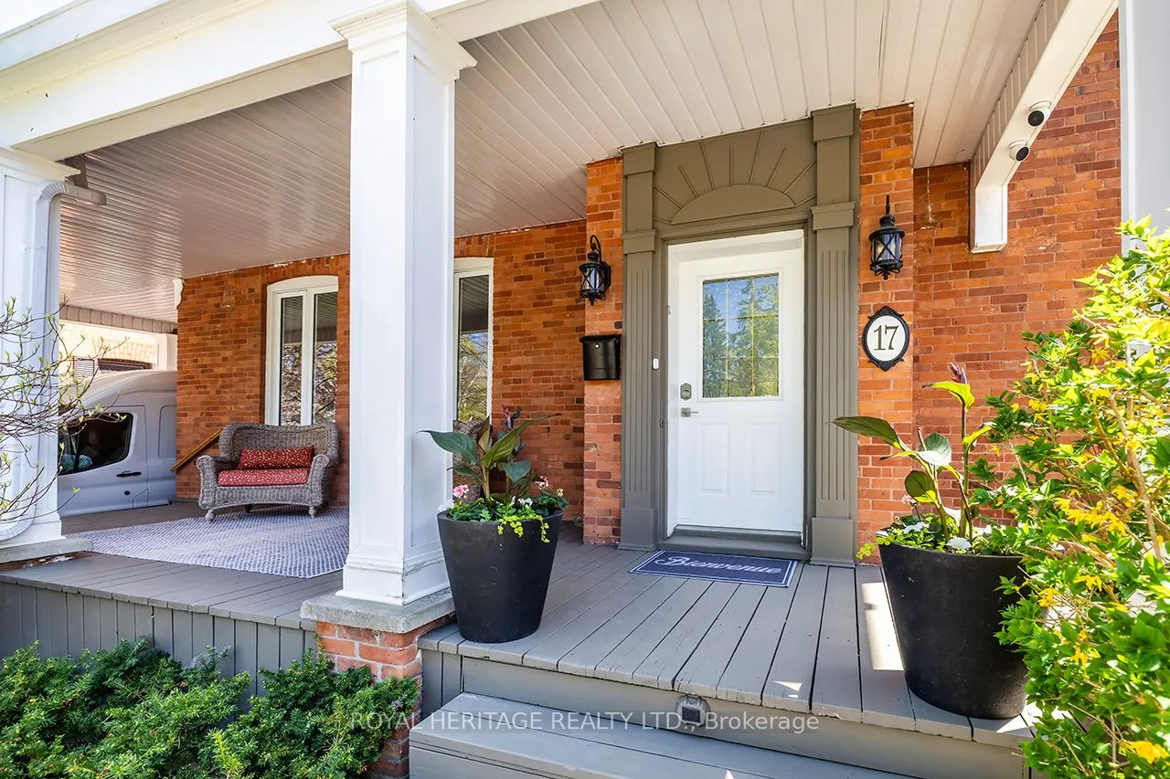 17 Francis Street, ON K9V 3R7