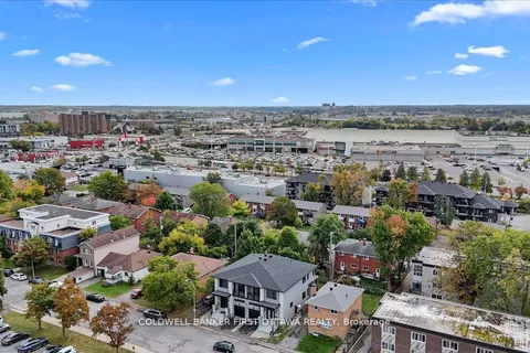 562 QUEEN MARY Street, ON K1K 1W1