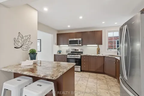 899 Bradshaw Crescent, ON N5X 0B6