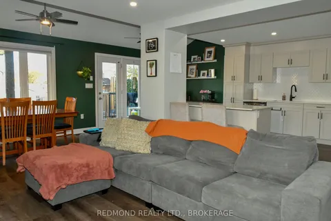 835 Queen Street, ON K7G 2B5