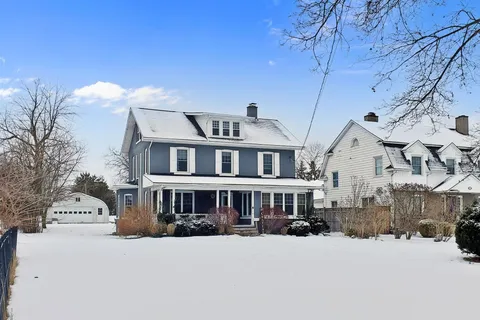 535 NIAGARA Boulevard, ON L2A 3H3