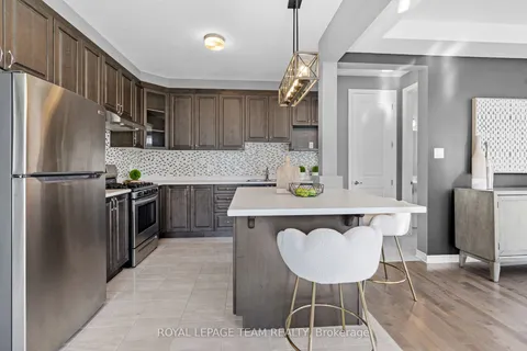 841 REGULUS Ridge, ON K2J 6S9