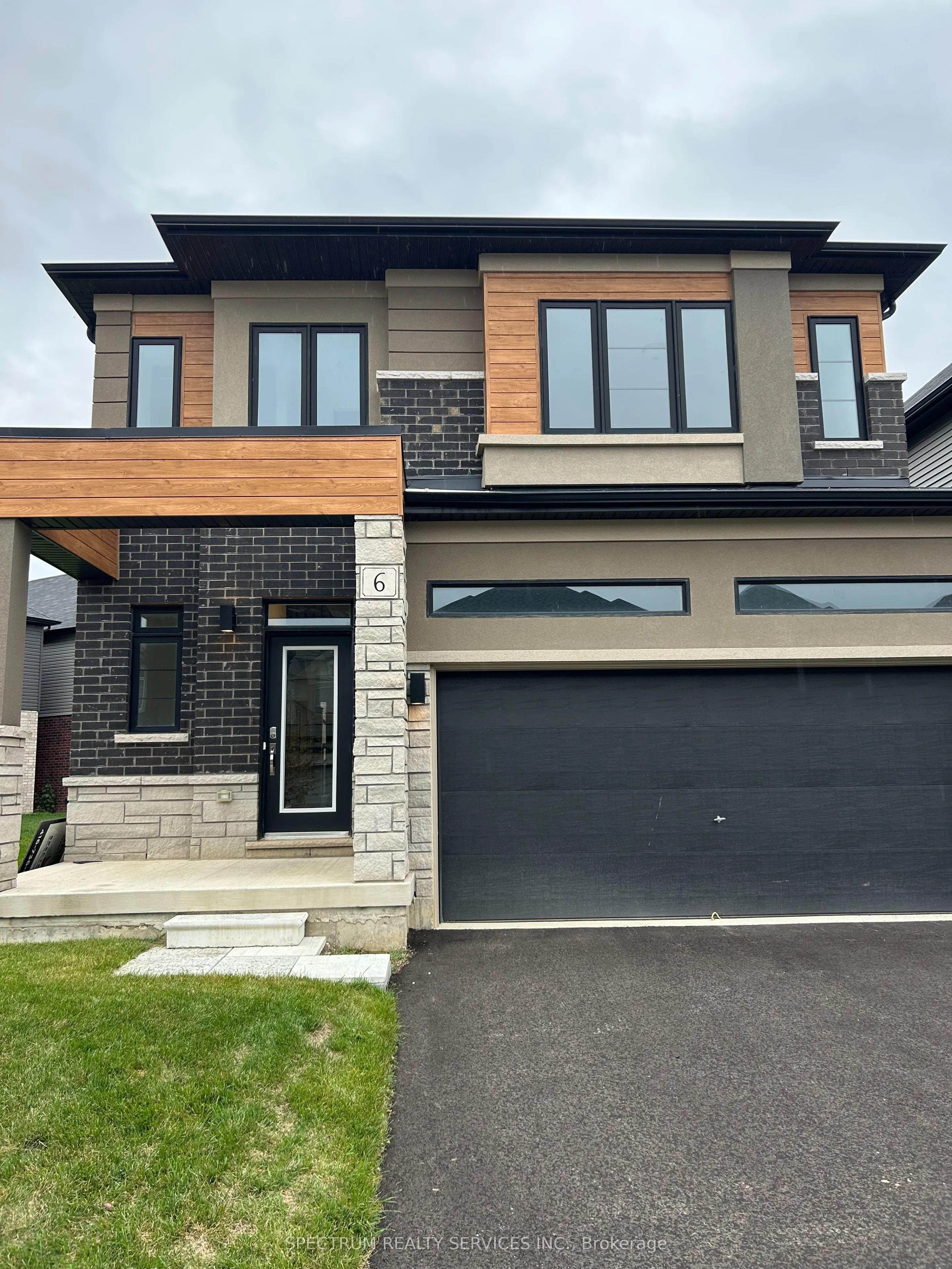 6 Ingalls Avenue, ON N3V 0B7