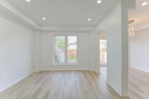 82 Trowbridge Street, ON N0B 1M0