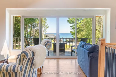 328 Cedar Avenue, ON N4L 1W5