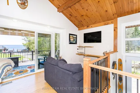 328 Cedar Avenue, ON N4L 1W5