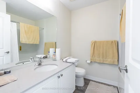 185 Bedrock Drive, ON L8J 0M5