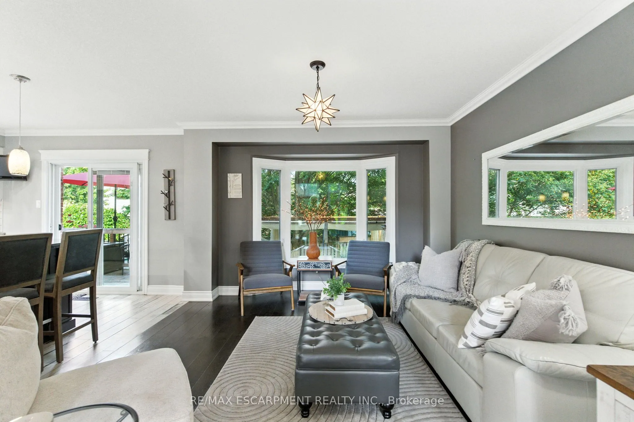 36 Pinecreek Road, ON L8B 0H1