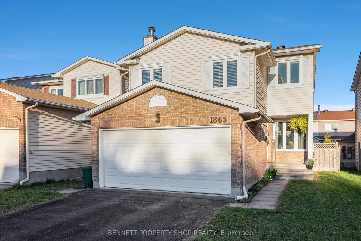 1865 Leclair Crescent, ON K1E 3S2