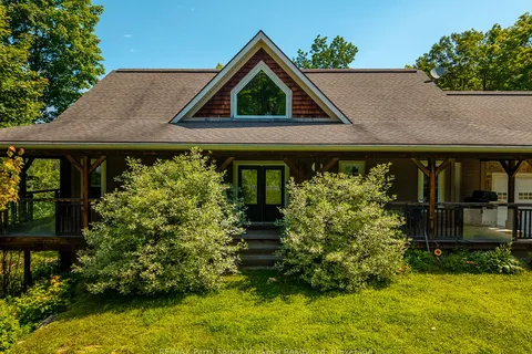 246 High Street, ON P0C 1H0