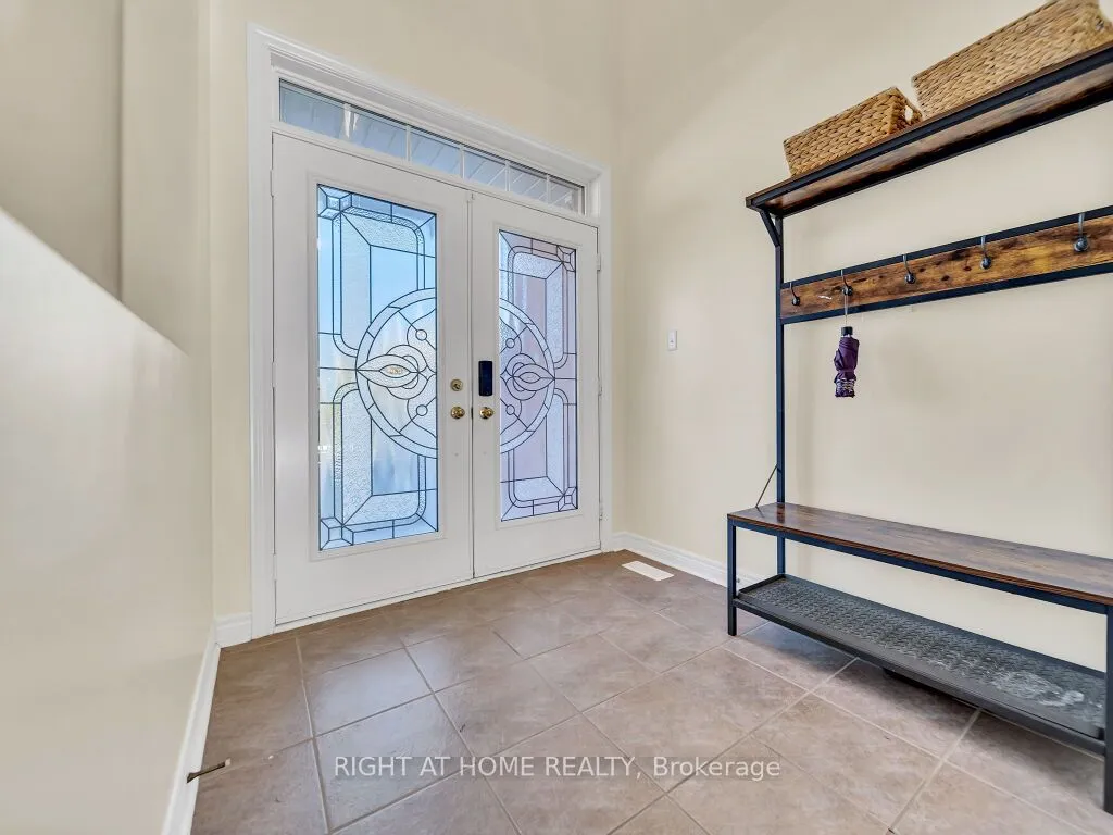 201 Hunter Way, ON N3T 0B7