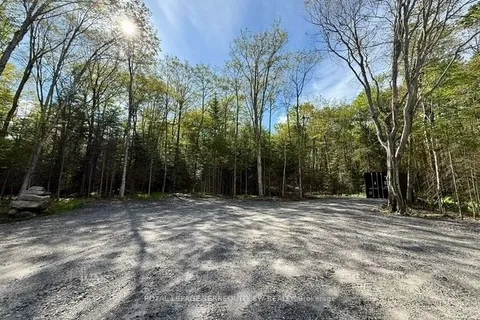 1394 Bartlett Lake Road, ON P0A 1Y0