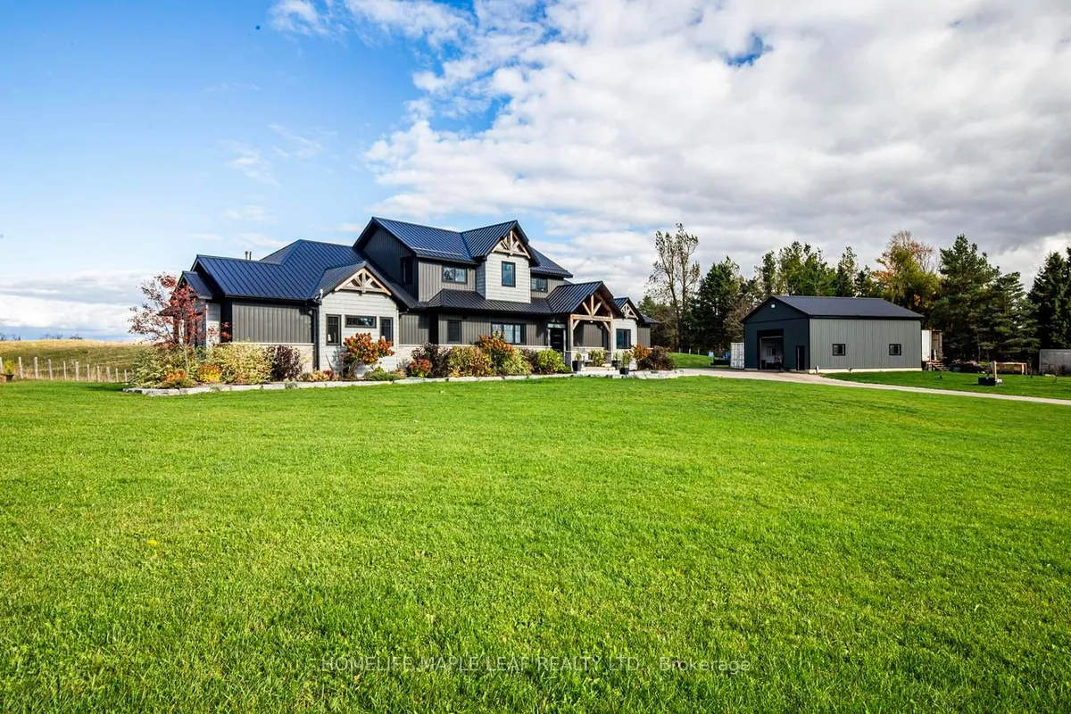 585437 County Road, ON L9V 1Z1