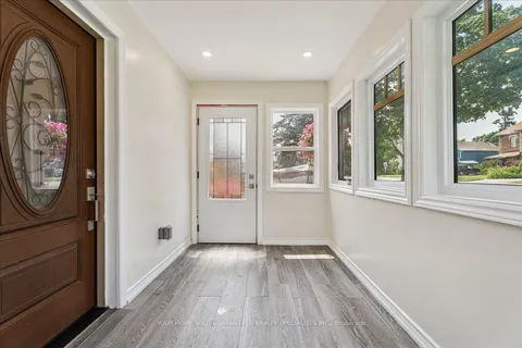 501 Owen Sound Street, ON L9V 2W9