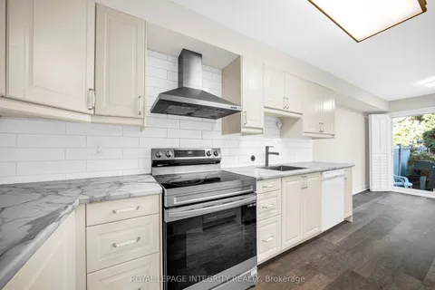 29 Hemmingwood Way, ON K2G 6B9