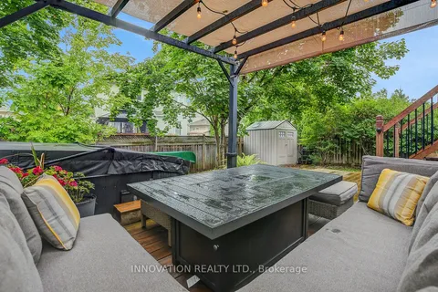 69 Smoketree Crescent, ON K2S 2B9