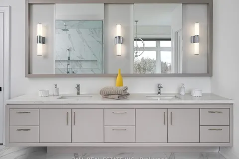 1 Hemlock Crescent, ON K0M 1A0