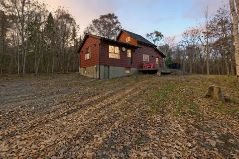 520 Centre Road, ON P2A 0B4