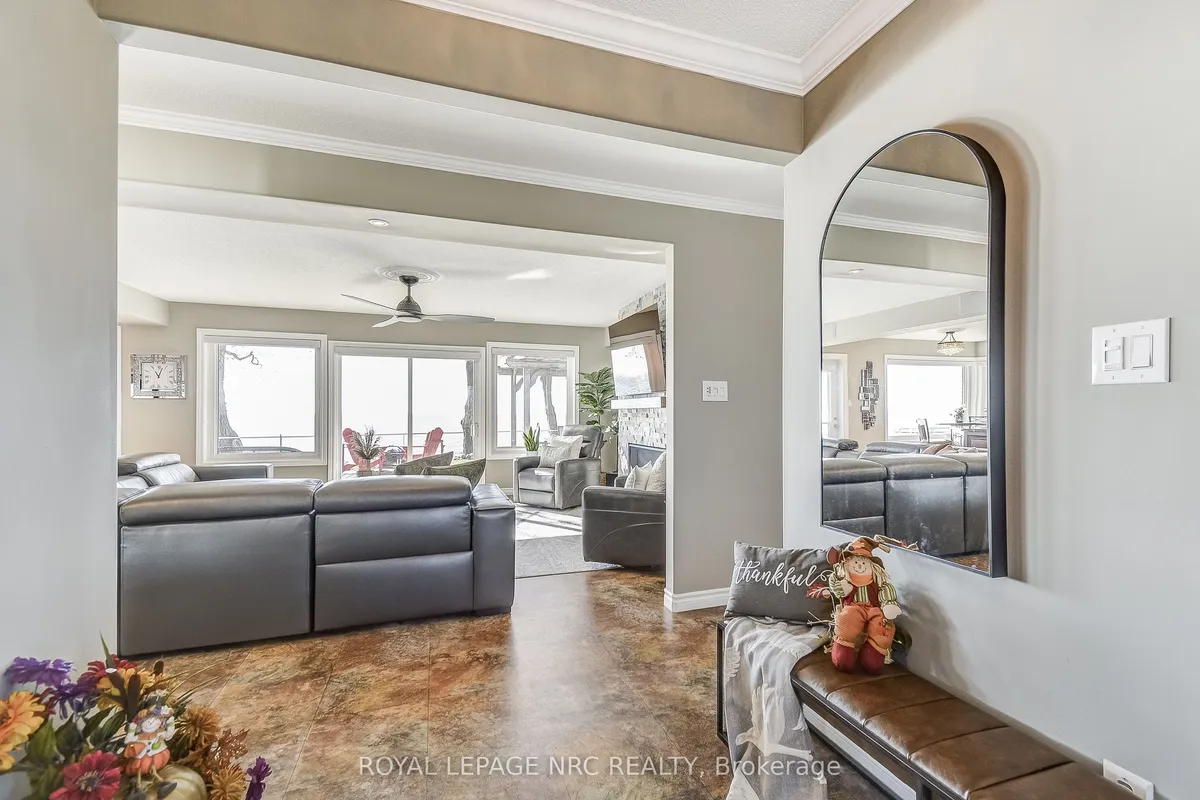 10781 Lakeshore Road, ON L3K 5V4