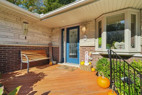 6 Beech Street, ON N1H 6J3