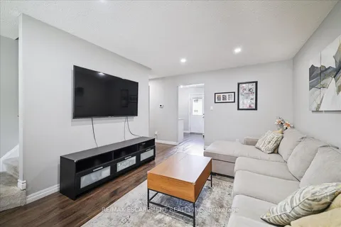 9 Inglewood Street, ON N3P 1A4